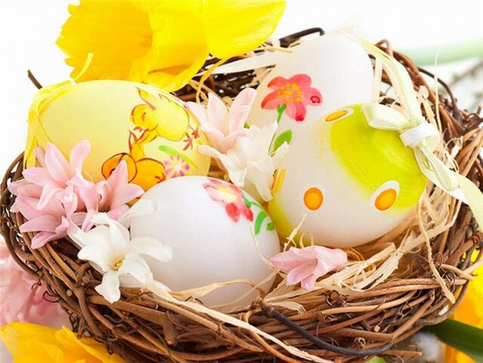 Diamond Painting Of Easter Eggs With Flowers